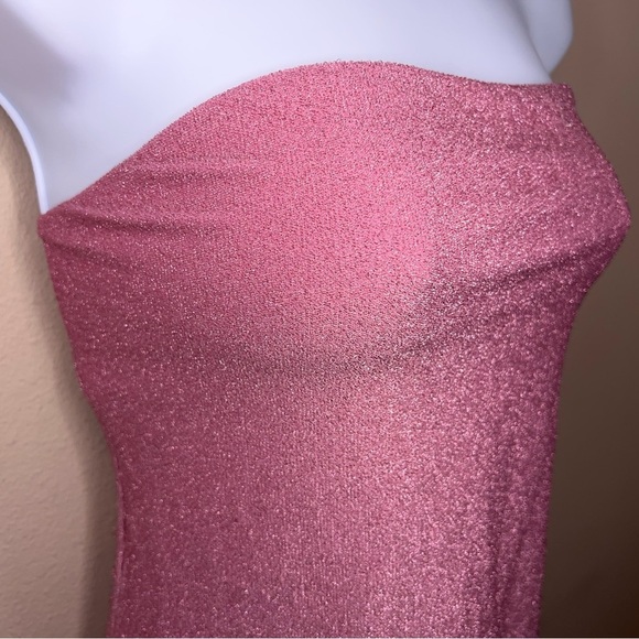 Medium Divided Pink Shimmer Fitted Bodycon Dress Strapless Stretch Event Party - Picture 3 of 13